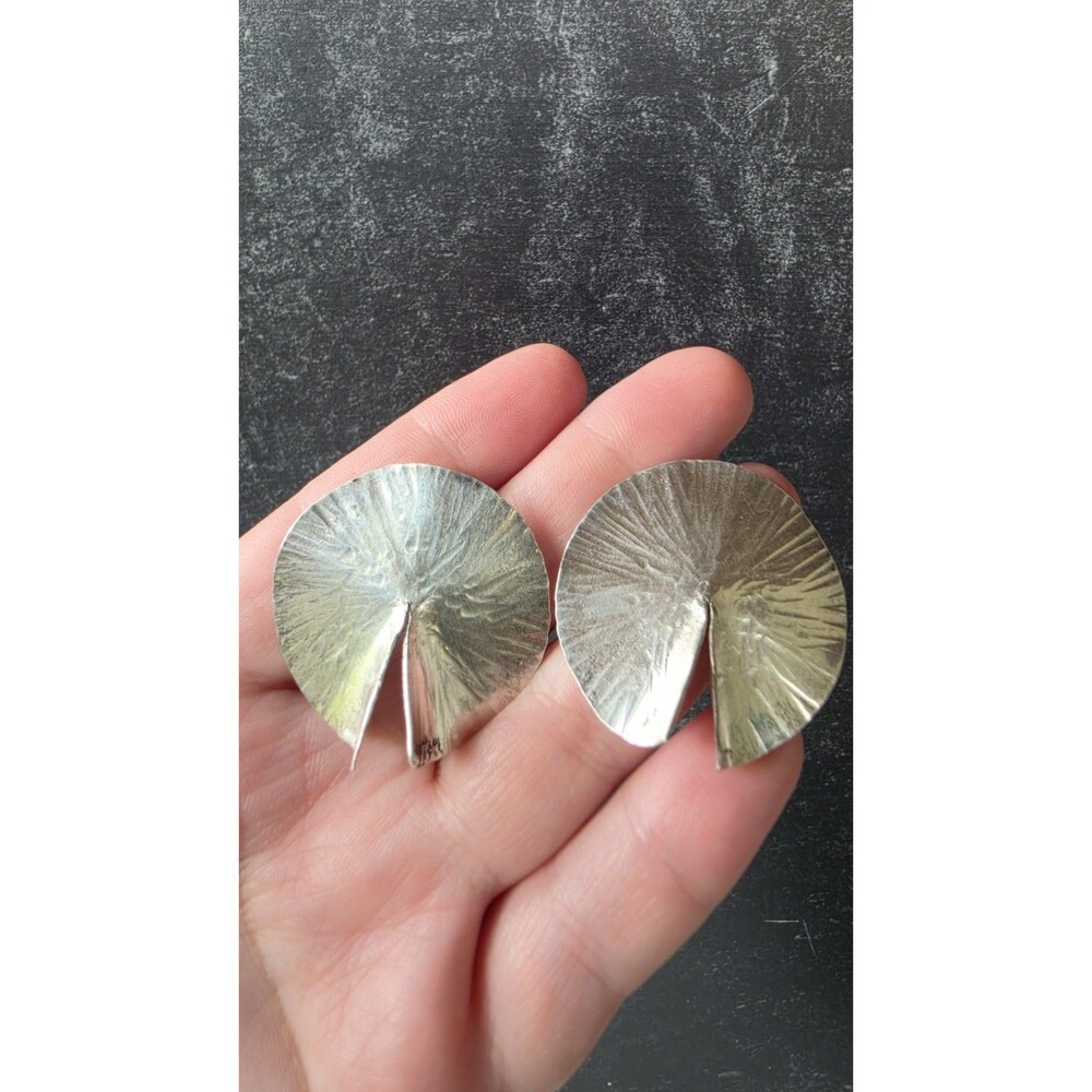 925 Sterling Silver Textured Lily Pad Stud Earrings Vintage READ Description